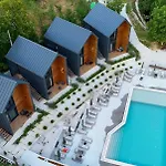 Visit Outdoor Daire